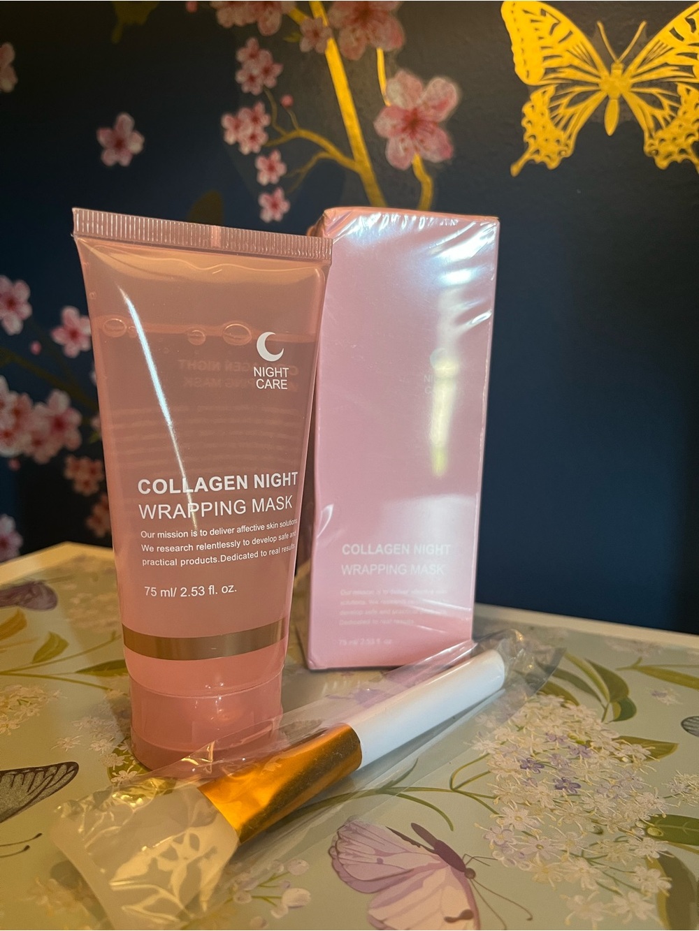 Collagen Night Wrapping Mask - Pink Night Care Tube with Applicator